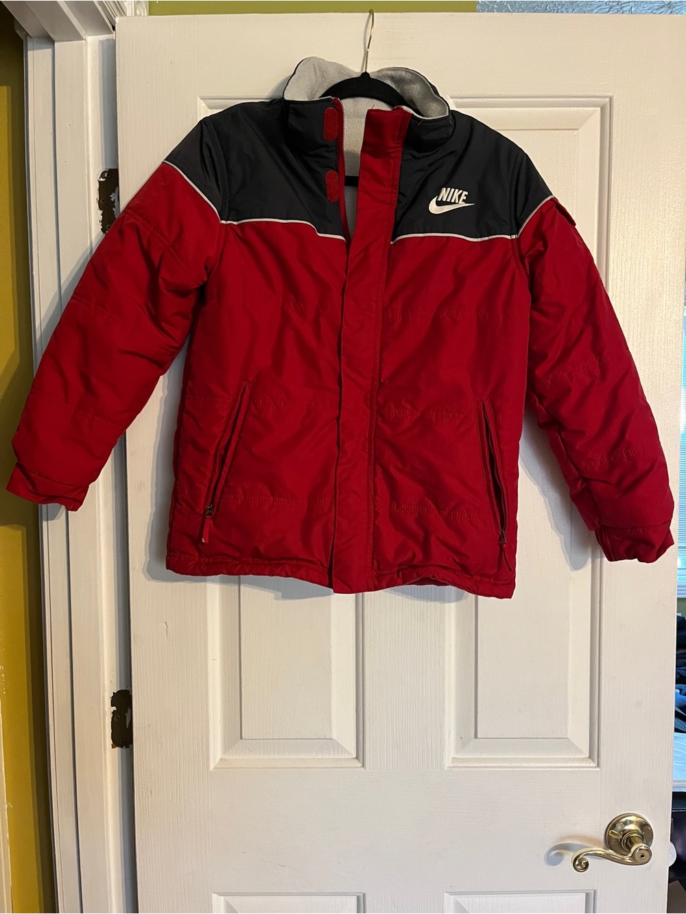 Nike Red and Black Kids Puffer Jacket size medium (10-12)